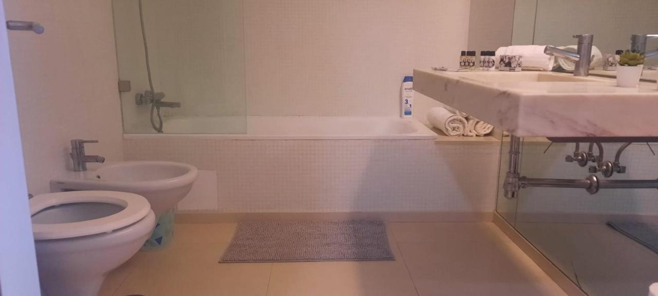 Apartamento Lud - Santos Lägenhet Lisboa Rum bild